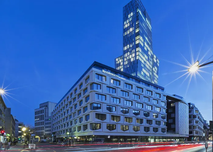 فندق By Marriott Frankfurt Center 4*