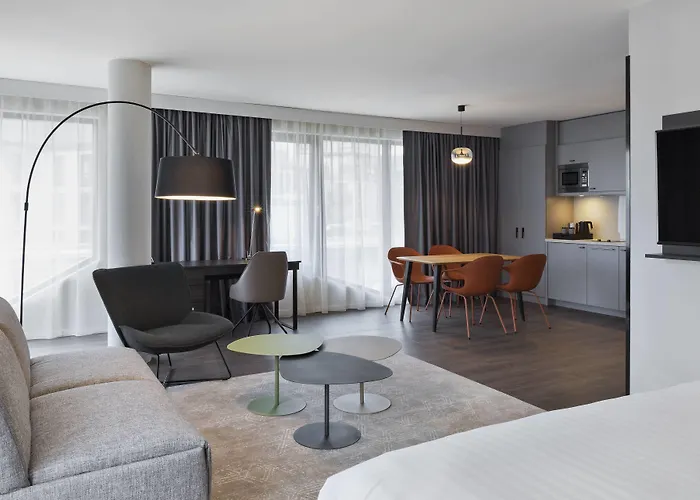 By Marriott Frankfurt Center Hotel Francoforte sul Meno