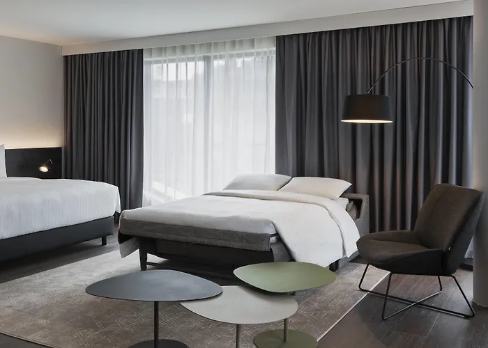 By Marriott Frankfurt Center Hotel