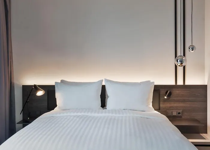 By Marriott Frankfurt Center 4* Francoforte sul Meno