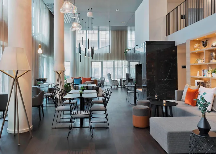 By Marriott Frankfurt Center فندق فرانكفورت